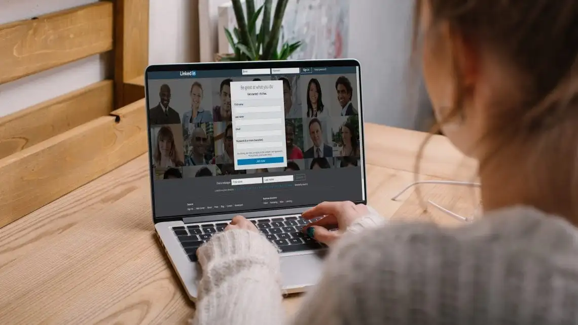 Perfil de LinkedIn que gera negócio B2B